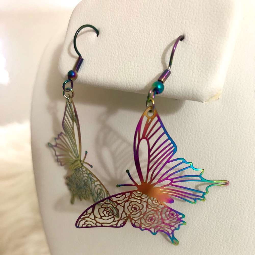 NWT Handmade Holographic Butterfly Earrings - Picture 7 of 8
